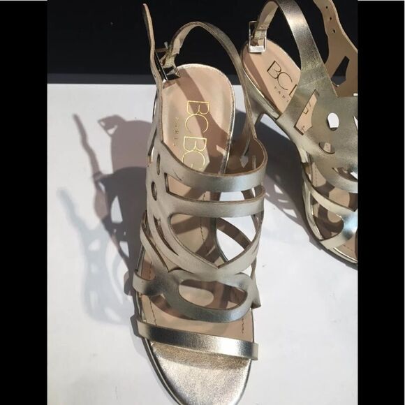 BCBG Paris Gold “Faythe” Heels size 7.5 - Picture 3 of 13